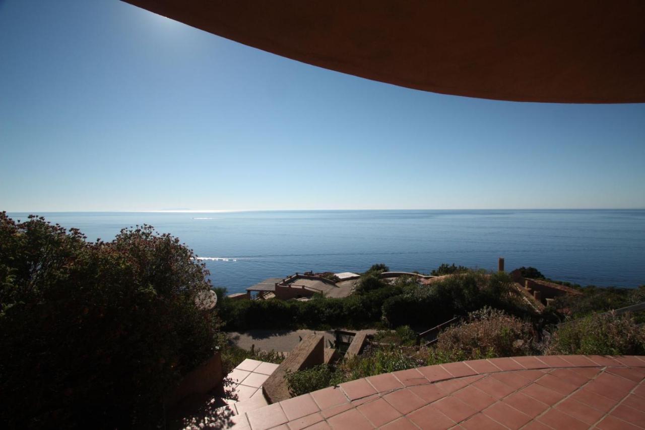 Villino Lu Ciuoni With Nice Sea View Costa Paradiso Exteriör bild