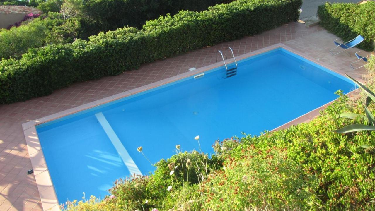 Villino Lu Ciuoni With Nice Sea View Costa Paradiso Exteriör bild
