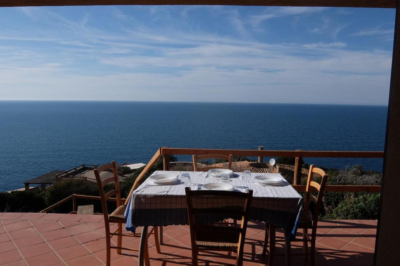 Villino Lu Ciuoni With Nice Sea View Costa Paradiso Exteriör bild