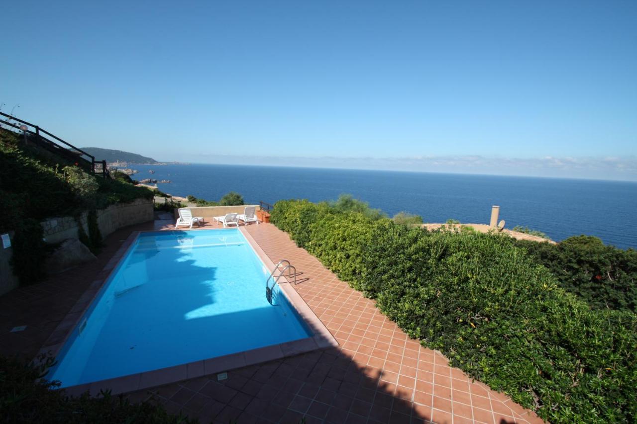 Villino Lu Ciuoni With Nice Sea View Costa Paradiso Exteriör bild